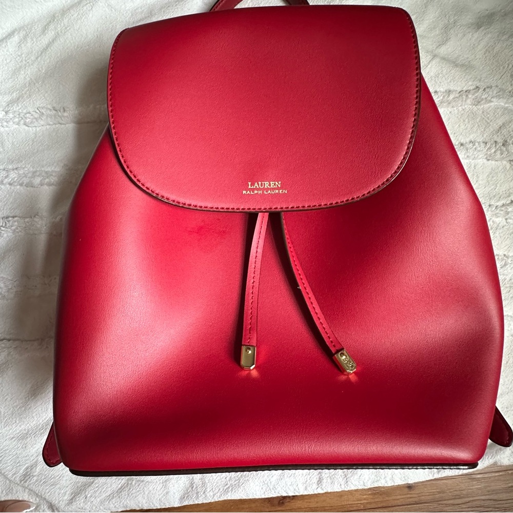 Lauren Ralph Lauren
Dryden Flap Leather Backpack